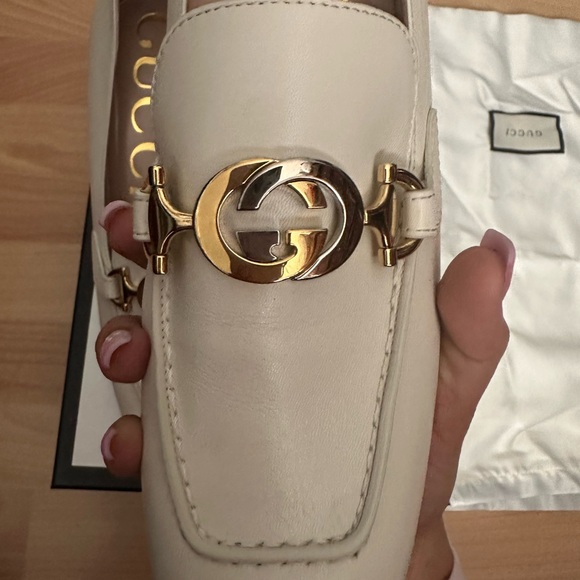 Authentic Gucci Malaga kid heels in mystic white - Picture 4 of 8